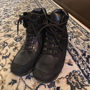 SHOES | Blondo size 8